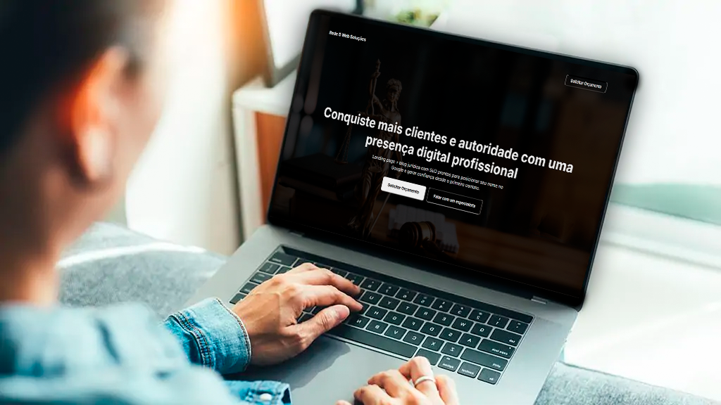 Mockup de site em notebook
